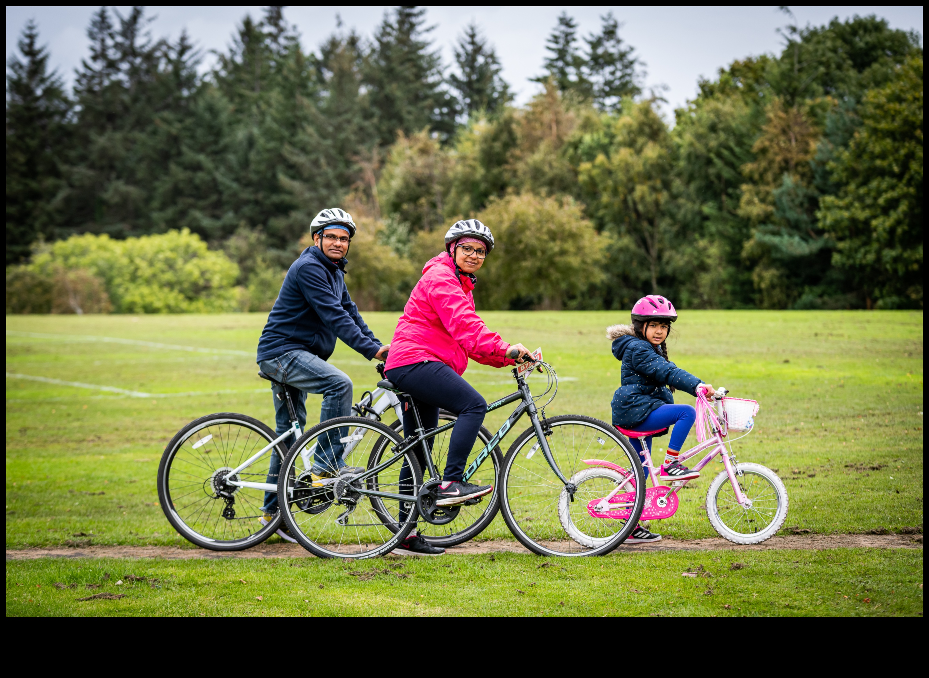 Pedalează și joacă: bucuria recreațională de a merge cu bicicleta